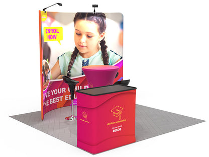 1小間 展示会ブース BOOTH-11｜幅2.3m カーブ壁面＋カウンター（カクテルテーブル付）｜誉展示会装飾