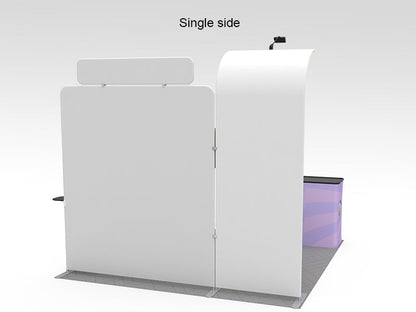 1小間 展示会ブース BOOTH-16｜バックウォール05＋カーブトップ スリムウォール（モニター・什器一式）｜誉展示会装飾