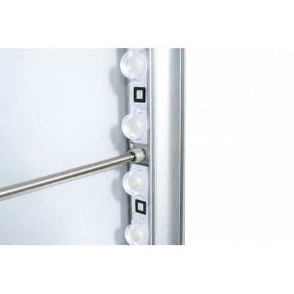 Wall Mounted Boss Light 壁掛け薄型ライトボックスの内部LEDと補強バー接続部｜誉展示会